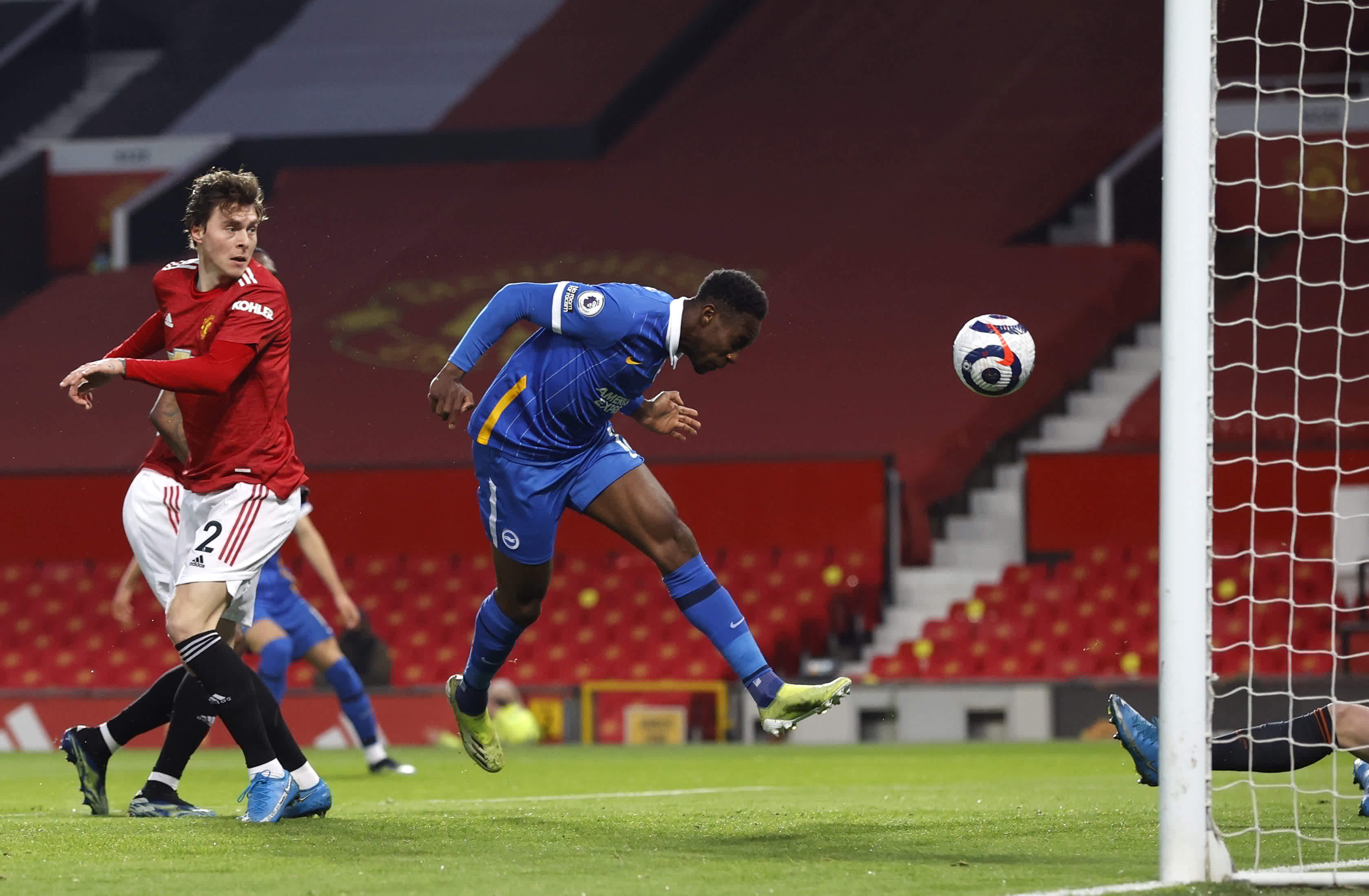 有能！鬼木达日职联8次夺冠，成首位带不同球队夺冠的主帅